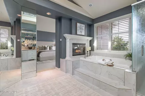 Bath - 41 Sawbuck Rd, Reno, NV 89519 photo 2 of 6