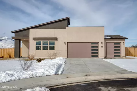 815 N Thunder Butte Ct, Reno, NV 89506