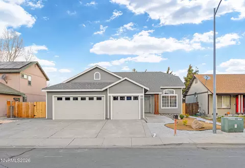 7973 Moss Creek Dr, Reno, NV 89506