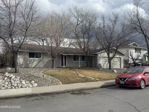 1311 Siskiyou Dr, Carson City, NV 89701