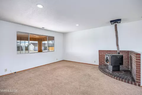 Living - 3435 Boyer Rd, Fallon, NV 89406 photo 2 of 2