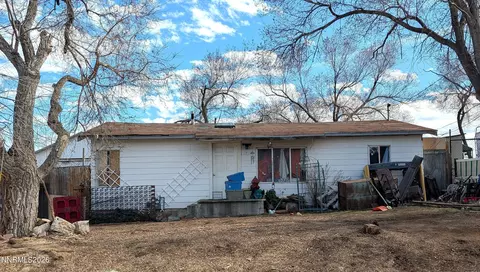 350 Medgar Ave, Reno, NV 89506
