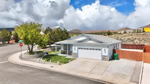 7507 Cezanne Ct, Sun Valley, NV 89433