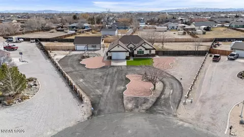 1060 Penelope Dr, Fallon, NV 89406