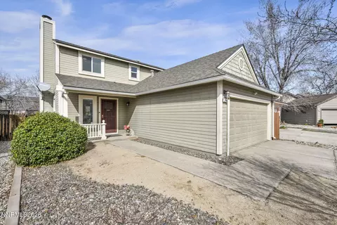 2140 Burnside Dr, Sparks, NV 89434