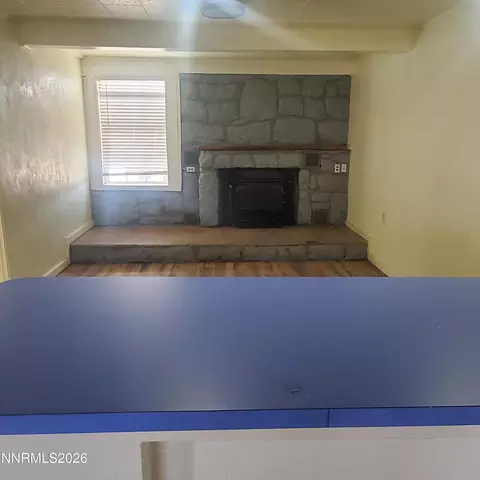 Living - 341 Baker St, Hawthorne, NV 89415 photo 3 of 5