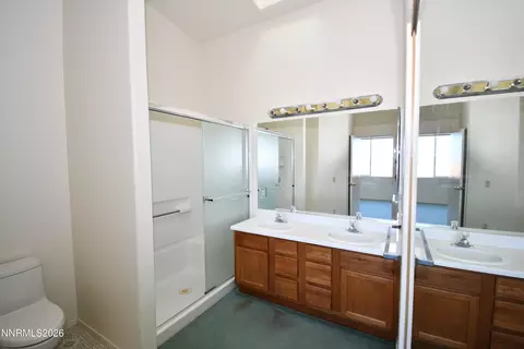 Bath - 1159 White Oak Loop, Minden, NV 89423 photo 1 of 2