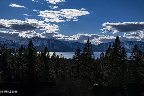 394 Sherwood Dr, Stateline, NV 89449