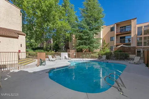 2700 Plumas St #208, Reno, NV 89509
