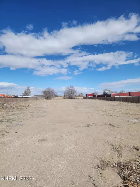 601 Windmill Dr, Fallon, NV 89406