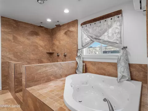 Bath - 1324 Downs Dr, Minden, NV 89423 photo 1 of 5