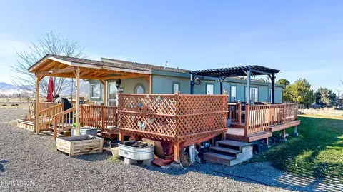 3565 E Commander Dr, Winnemucca, NV 89445