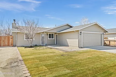 786 Hornet Dr, Gardnerville, NV 89460