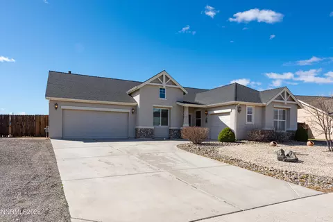 107 Creekside Dr, Dayton, NV 89403