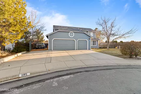 1175 La Cresta Ct, Sparks, NV 89436