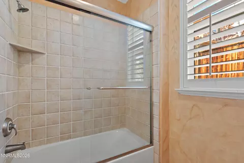 Bath - 8150 Deerbrook Ct, Reno, NV 89523 photo 6 of 8