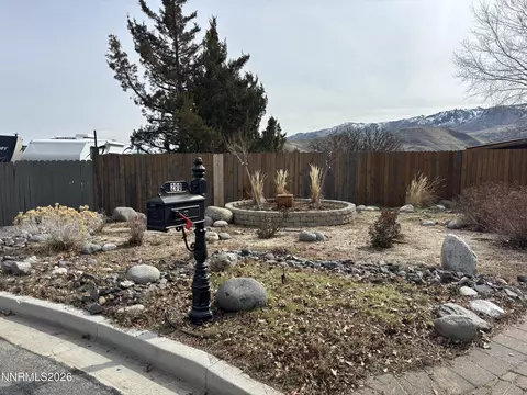 280 Eucalyptus Ct, Reno, NV 89523 photo 3