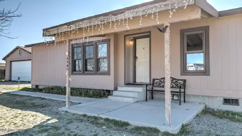5465 Caleb Dr, Fallon, NV 89406 photo 2