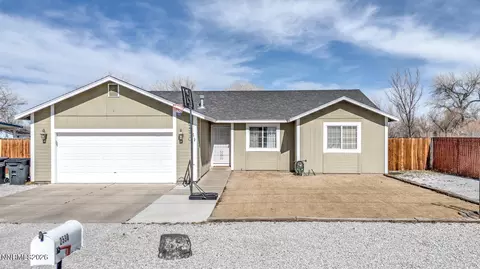 2530 Birch Ln, Fallon, NV 89406