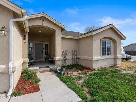 Exterior - 710 Keppel St, Fallon, NV 89406 photo 3 of 8