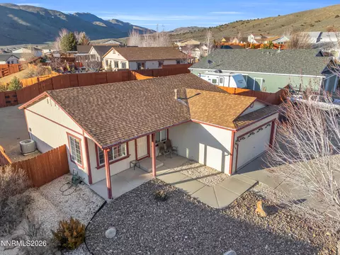 17391 Desert Lake Dr, Reno, NV 89508