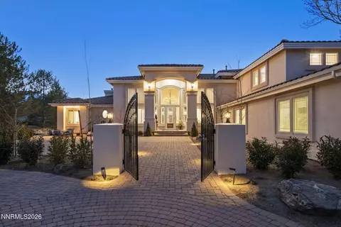 13330 W Saddlebow Dr, Reno, NV 89511