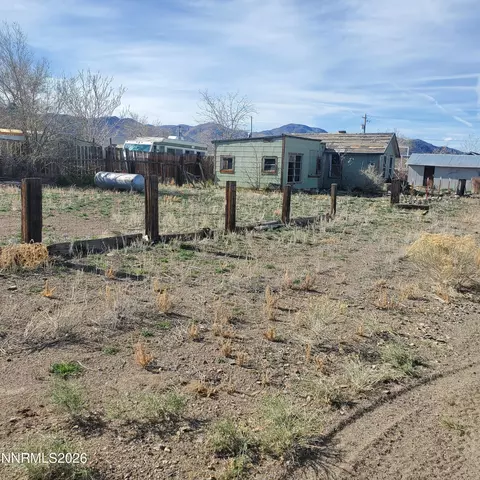908 A St, Mina, NV 89422