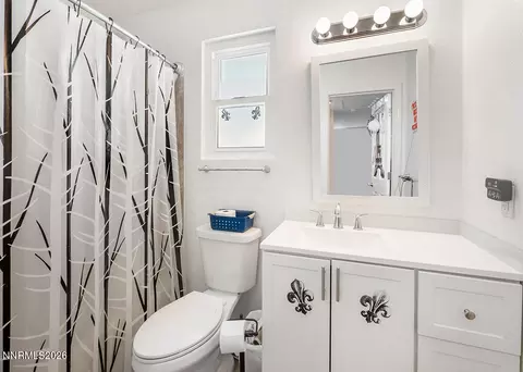 Bath - 1130 E St, Sparks, NV 89431 photo 2 of 2