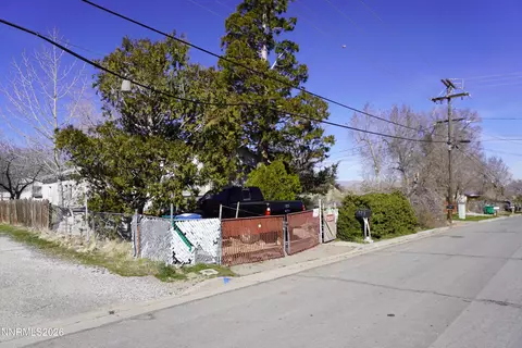 185 Kennedy Dr, Reno, NV 89506