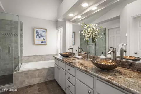 Bath - 2664 Starr Meadows Loop, Reno, NV 89519 photo 1 of 4