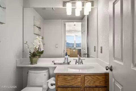 Bath - 2664 Starr Meadows Loop, Reno, NV 89519 photo 4 of 4