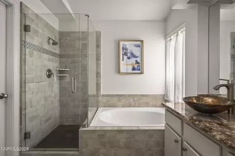 Bath - 2664 Starr Meadows Loop, Reno, NV 89519 photo 2 of 4