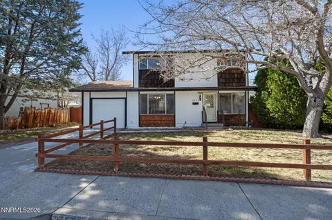2557 Janelle Dr, Sparks, NV 89431