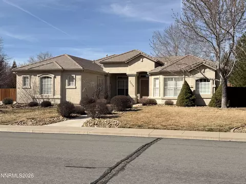 7956 Tres Arroyos Dr, Sparks, NV 89436