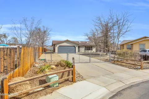 702 Ophir Ct, Dayton, NV 89403