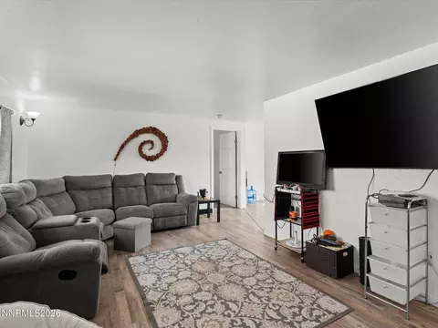 3320 Della Cir, Fallon, NV 89406 photo 9