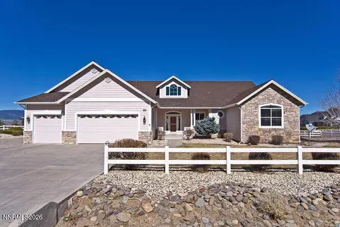 1616 Chiquita St, Minden, NV 89423