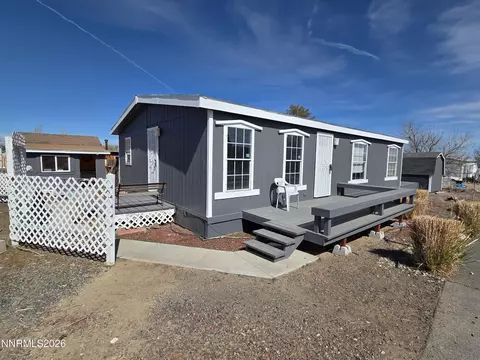 1160 W 8th St, Silver Springs, NV 89429