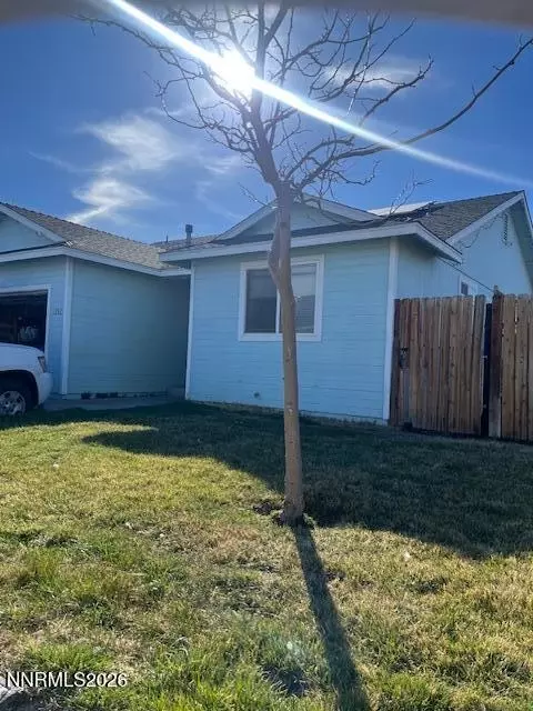 1252 Wadsworth Ln, Fernley, NV 89408