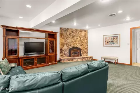 Living - 100 Moore Ln, Reno, NV 89509 photo 9 of 12