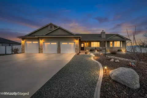2785 Gordon Ave, Minden, NV 89423