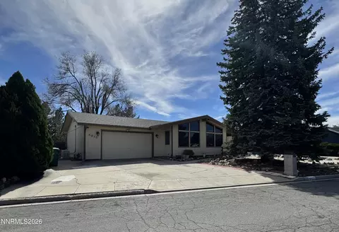 4813 Heron Rd, Carson City, NV 89701