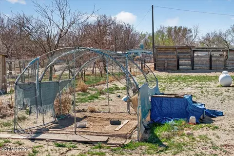 5953 Martin Ln, Fallon, NV 89406 photo 4