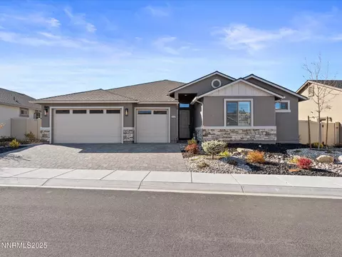 11167 Grazing Cattle Ln, Reno, NV 89521