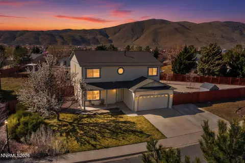 17295 Magnetite Dr, Reno, NV 89508
