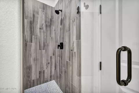 Bath - 1539 Elk Run Trl, Reno, NV 89523 photo 9 of 10