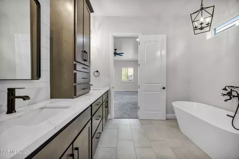 Bath - 1539 Elk Run Trl, Reno, NV 89523 photo 10 of 10