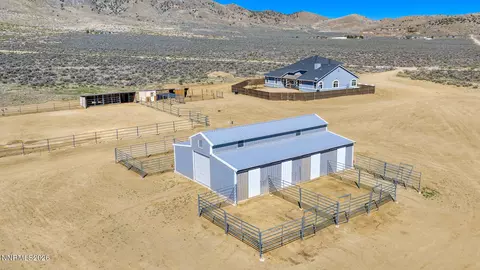 1215 Serpentine Rd, Reno, NV 89506