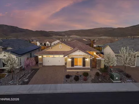 9690 Thesolious Ln, Reno, NV 89521