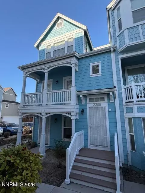 2205 Grosvenor Park Pl, Reno, NV 89509